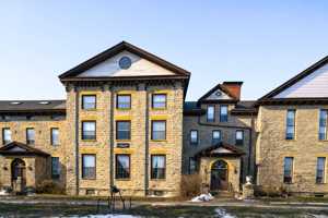 featured image of 30 N Elm St