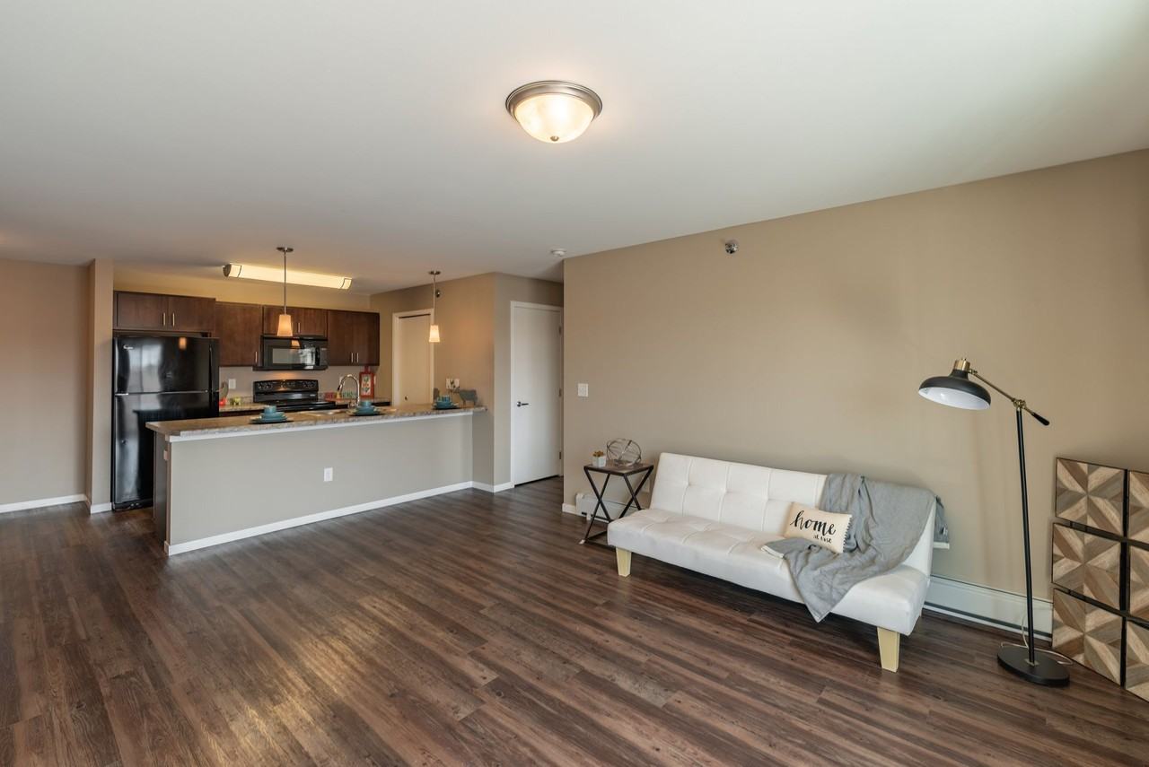 Cottage Grove - Photo 5 of 50