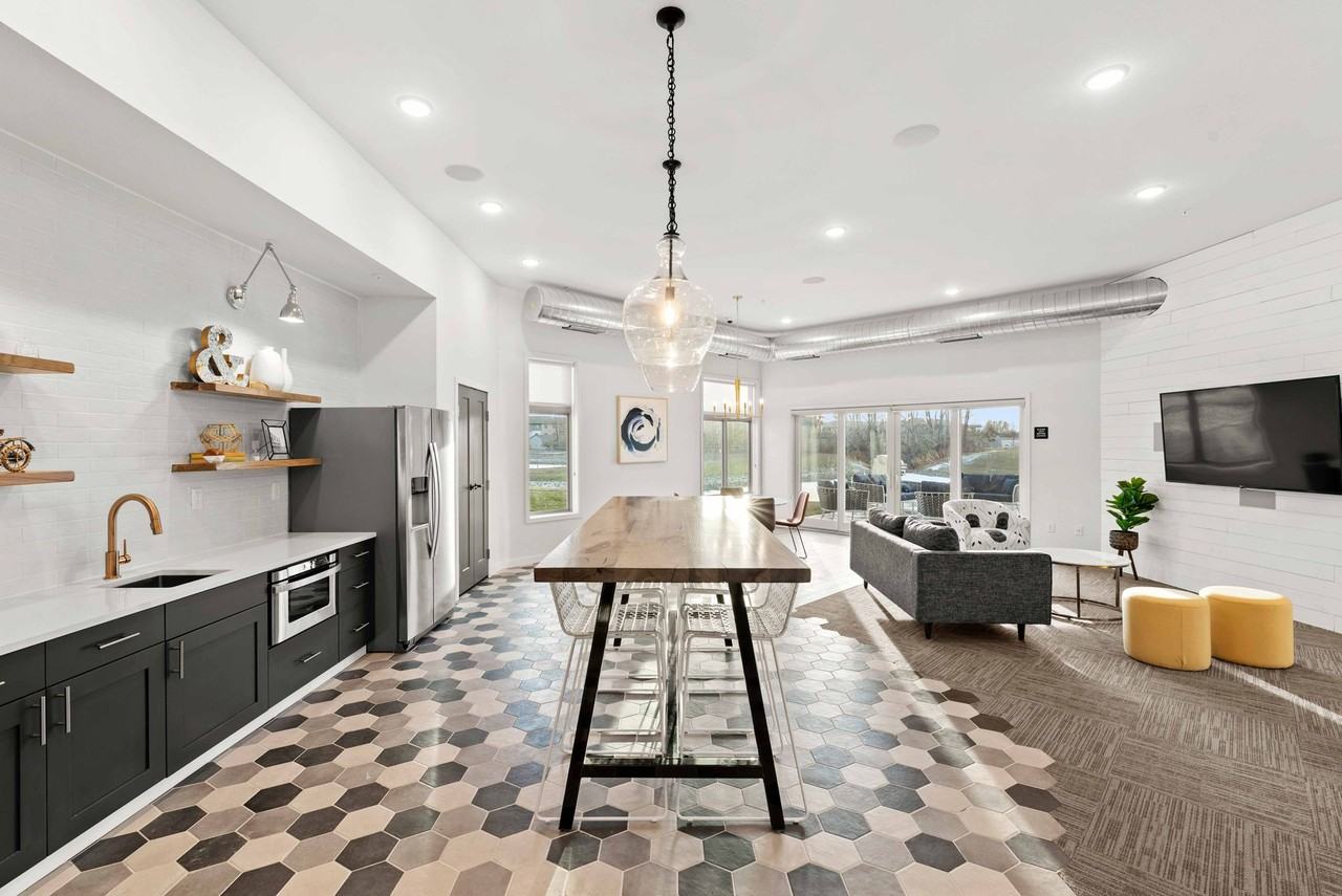 Blackmore Flats - Photo 2 of 50