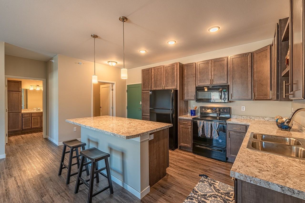 Blackmore Flats - Photo 4 of 50