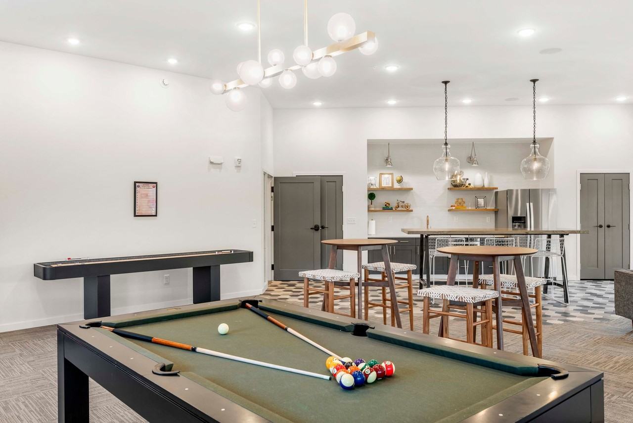 Blackmore Flats - Photo 6 of 50