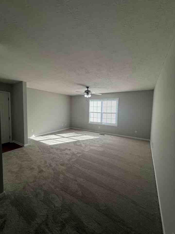 McFadin Station Apartments - Photo 7 of 48