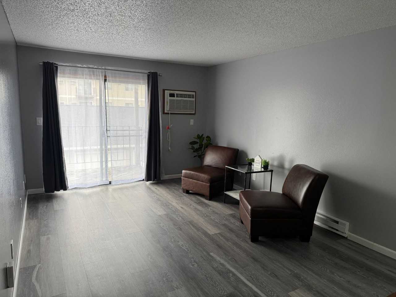 4957 Woodland Avenue - Photo 2 of 20