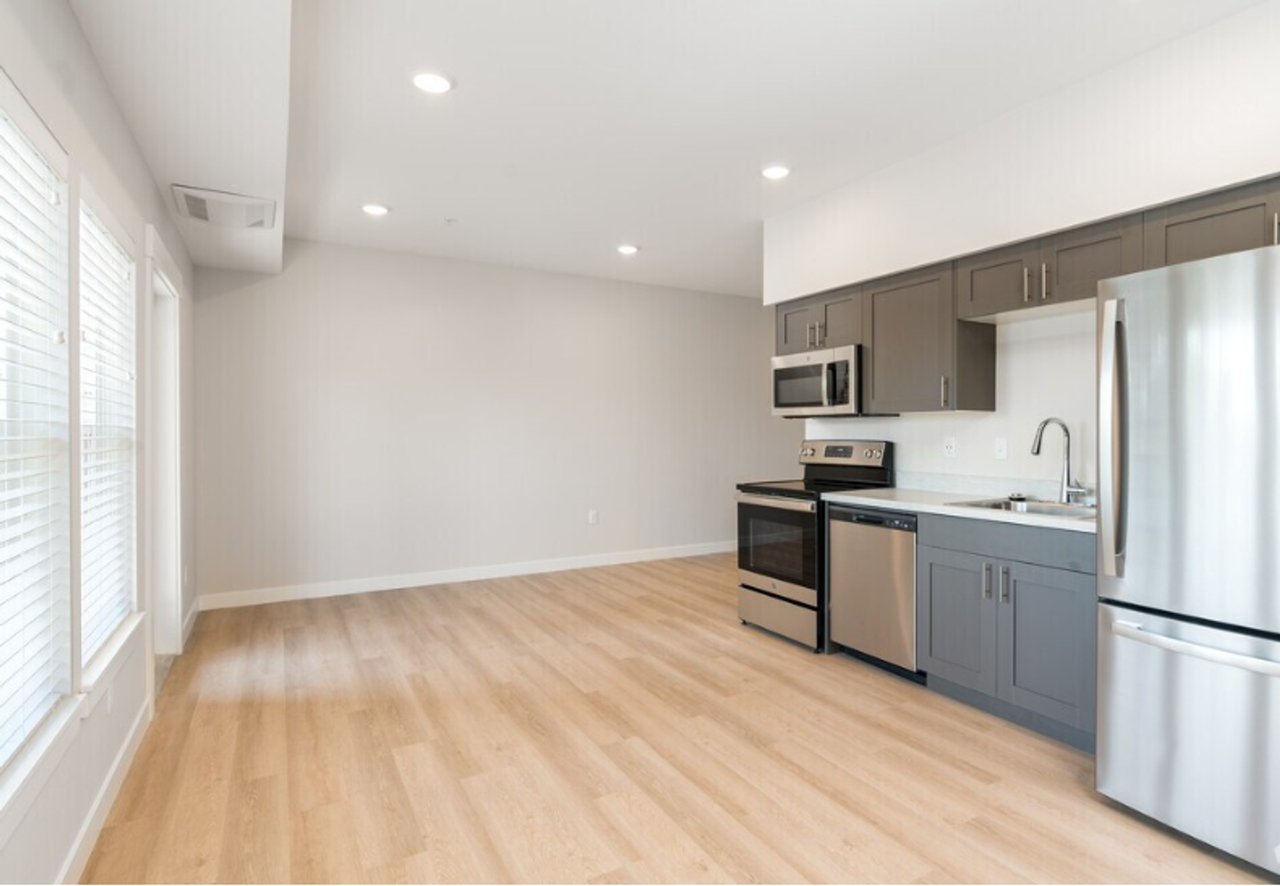 Now Leasing - Photo 4 of 29