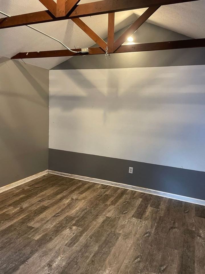 509 S Highland Ave - Photo 2 of 4