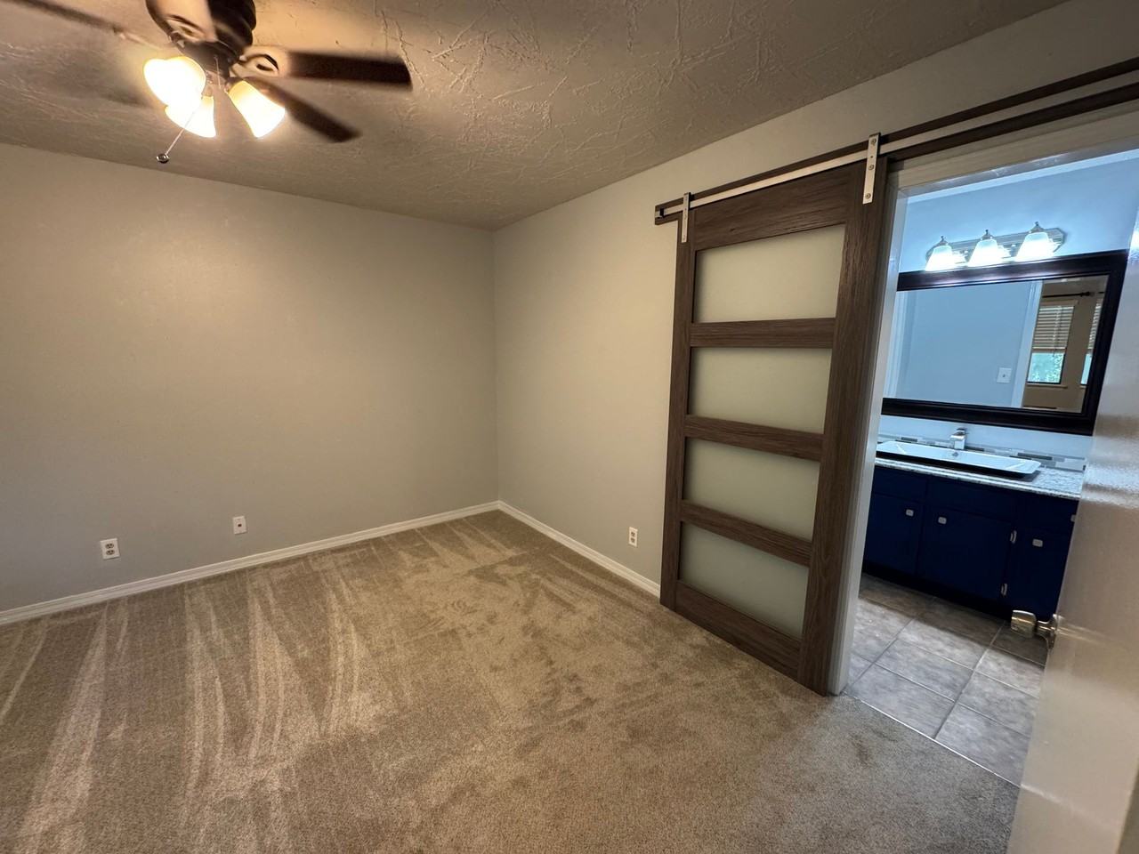 500 Grant Street - Photo 4 of 16