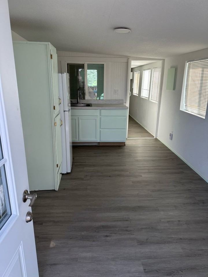 520 South Woodchips Road - Photo 2 of 7