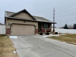 featured image of 3518 Pearce Dr