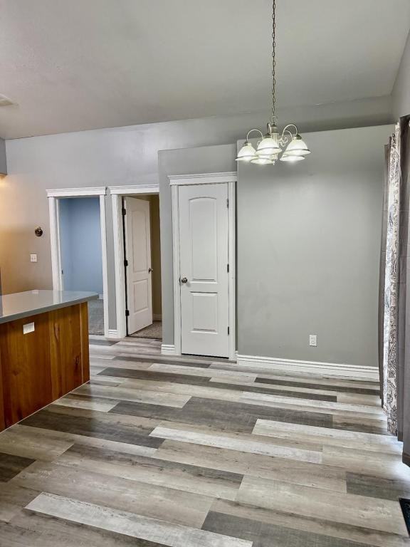 3518 Pearce Dr - Photo 6 of 31