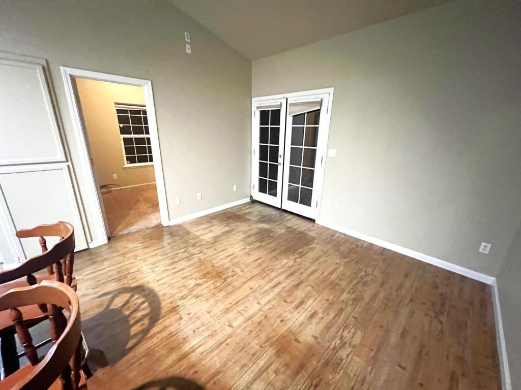 61 Lambuth Ave - Photo 4 of 5