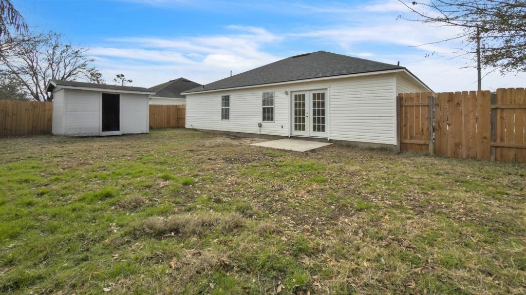 819 Kristen Ln - Photo 6 of 39