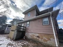 11 Nicholson St Apt 1f - Photo 1 of 1