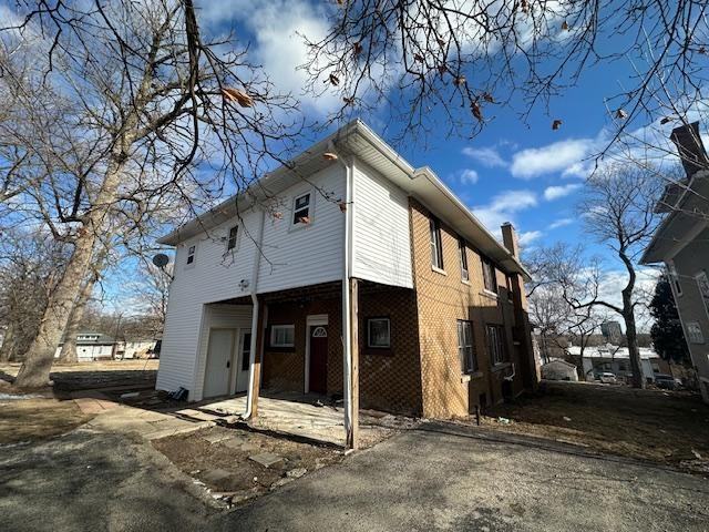 11 Nicholson St Apt 1f - Photo 2 of 27