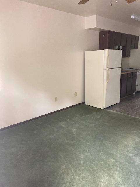 208 Eastwood Dr - Photo 3 of 8