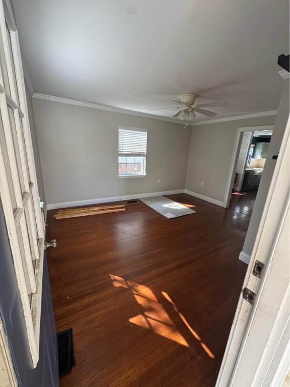 1533 Harle Ave Nw - Photo 4 of 14