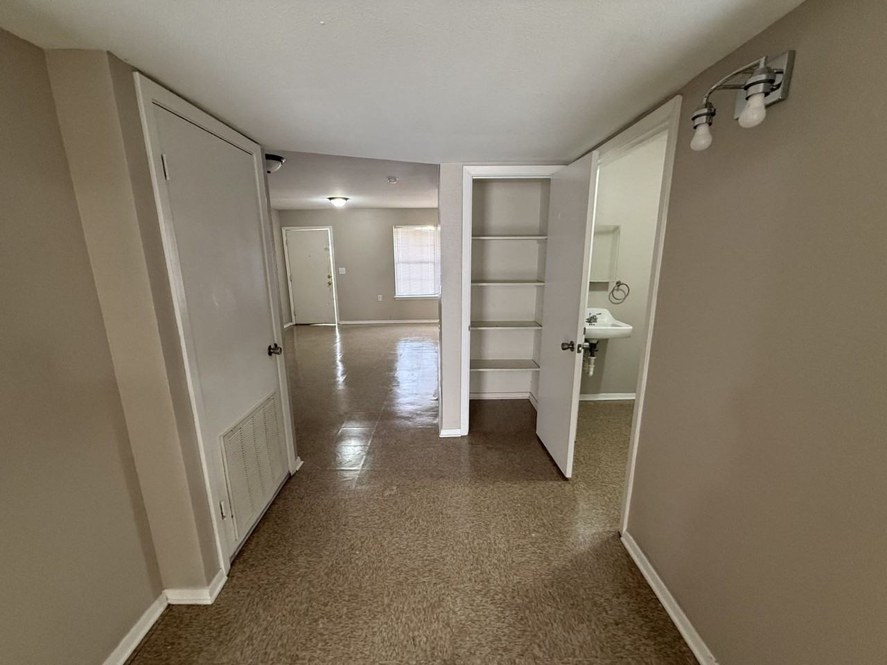 Cinnamon Court - Photo 7 of 14