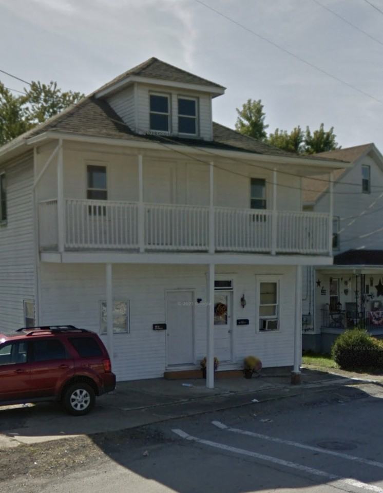 301 W Church Ave #B - Photo 2 of 8