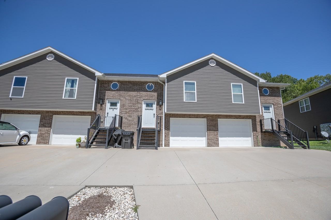 5410 Deer Valley Dr #C - Photo 4 of 16