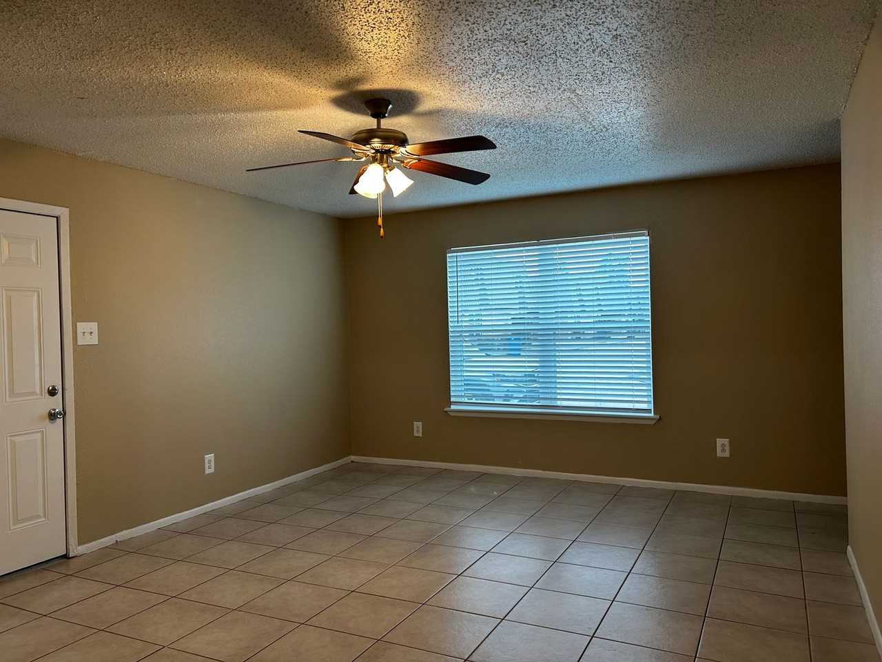 Normandy Townhomes LLC - Photo 3 of 11