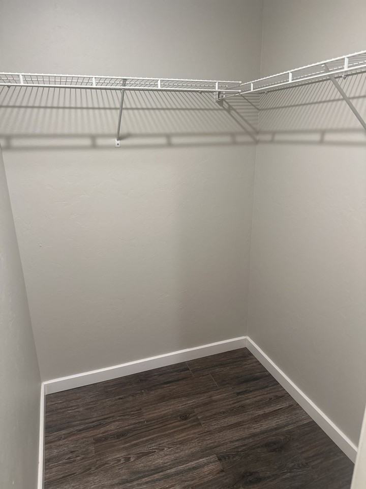 2805 N Kentucky Ave #B - Photo 7 of 30