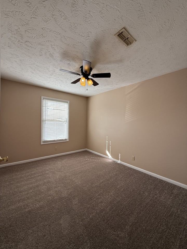 1 Brookhollow Dr #1 - Photo 6 of 19