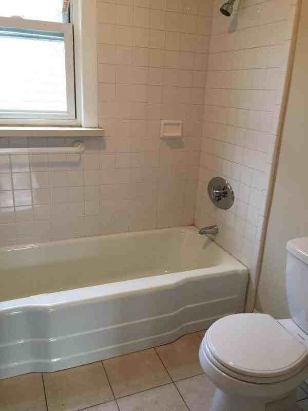 27 Falcon St #3 - Photo 3 of 20