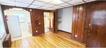 featured image of 960 Ludlow Ave