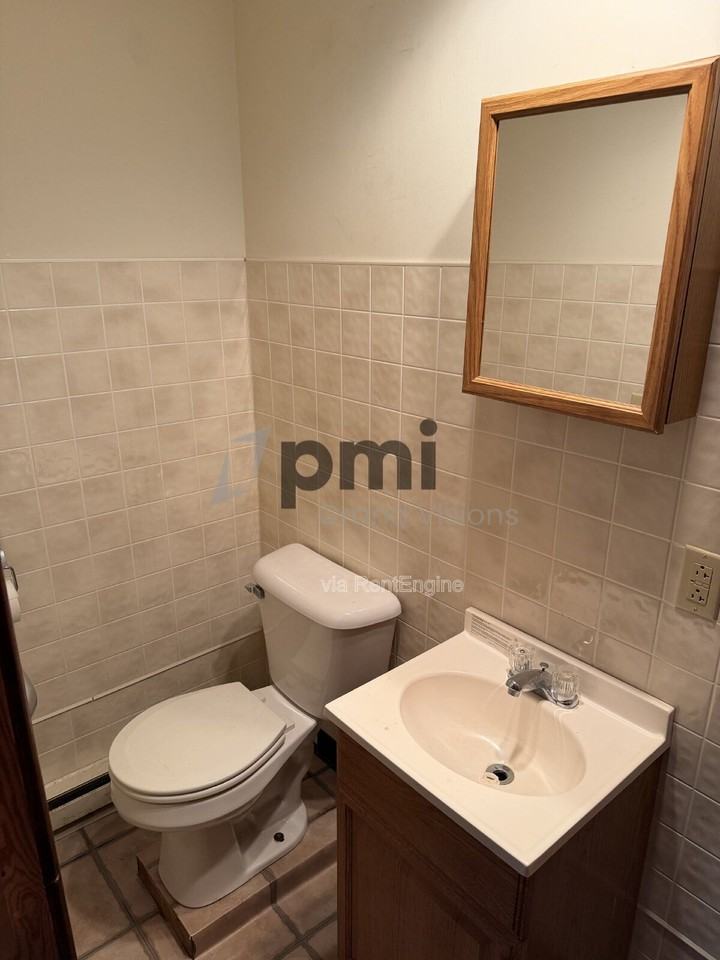 1803 Madison Ave #1 - Photo 4 of 23