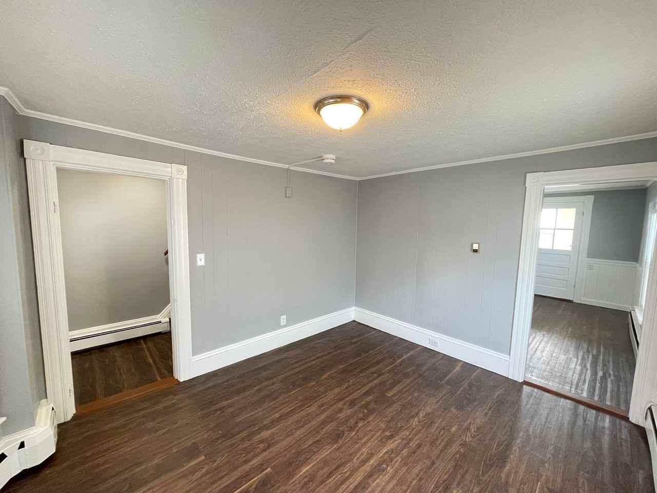 114 S Jewett St #3 - Photo 7 of 21