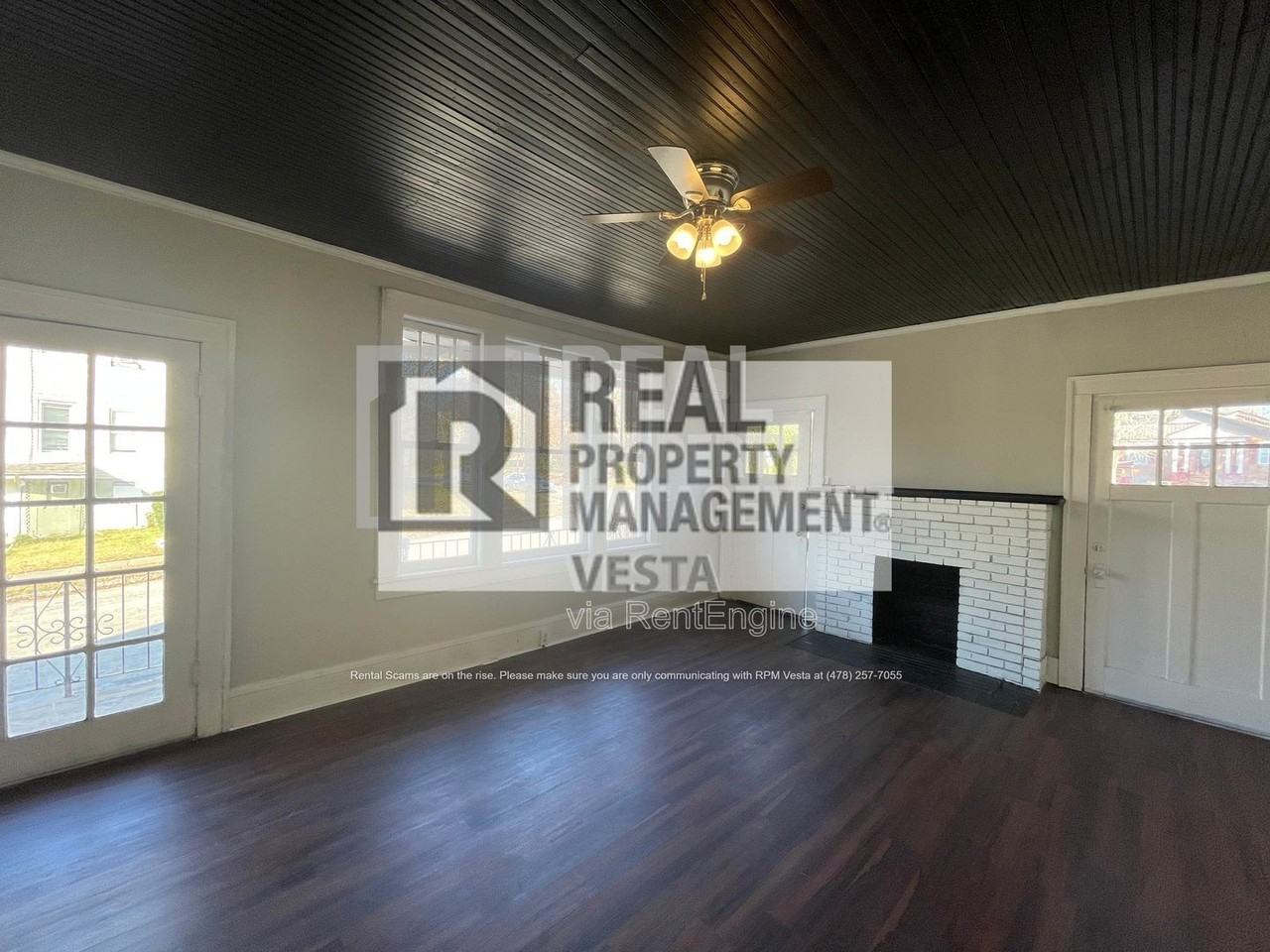 2694 Cherokee Ave #A - Photo 2 of 16