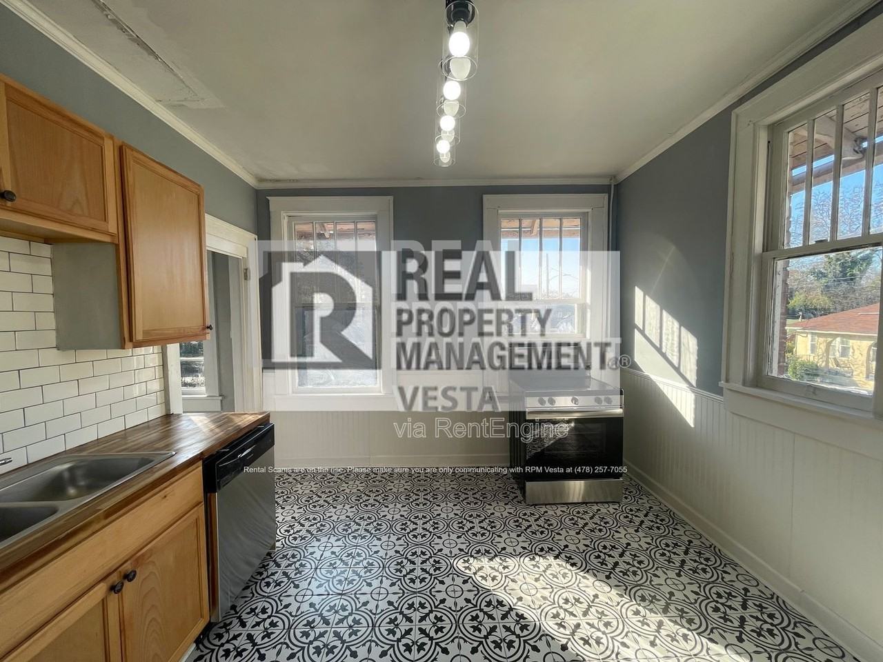 2694 Cherokee Ave #A - Photo 6 of 16