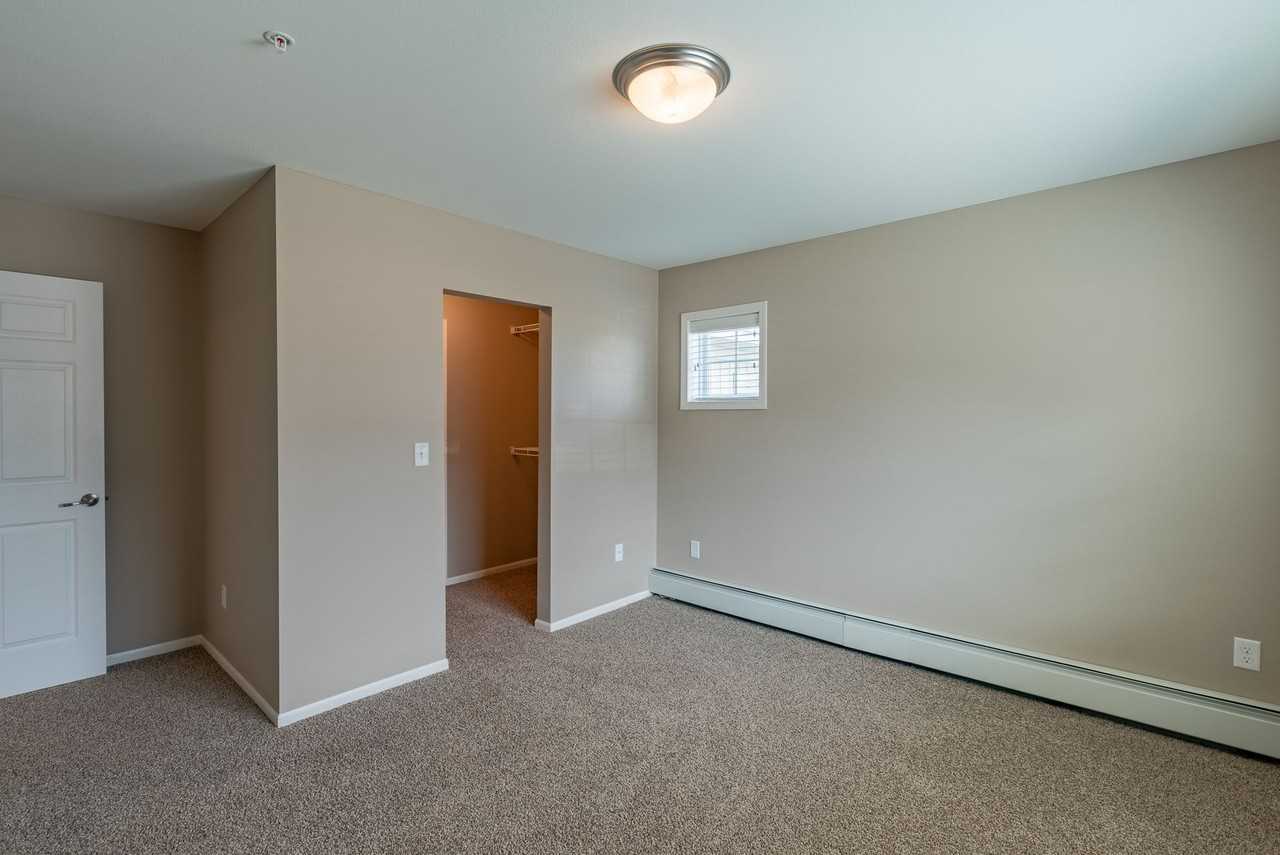 Silver Waters - Photo 4 of 7