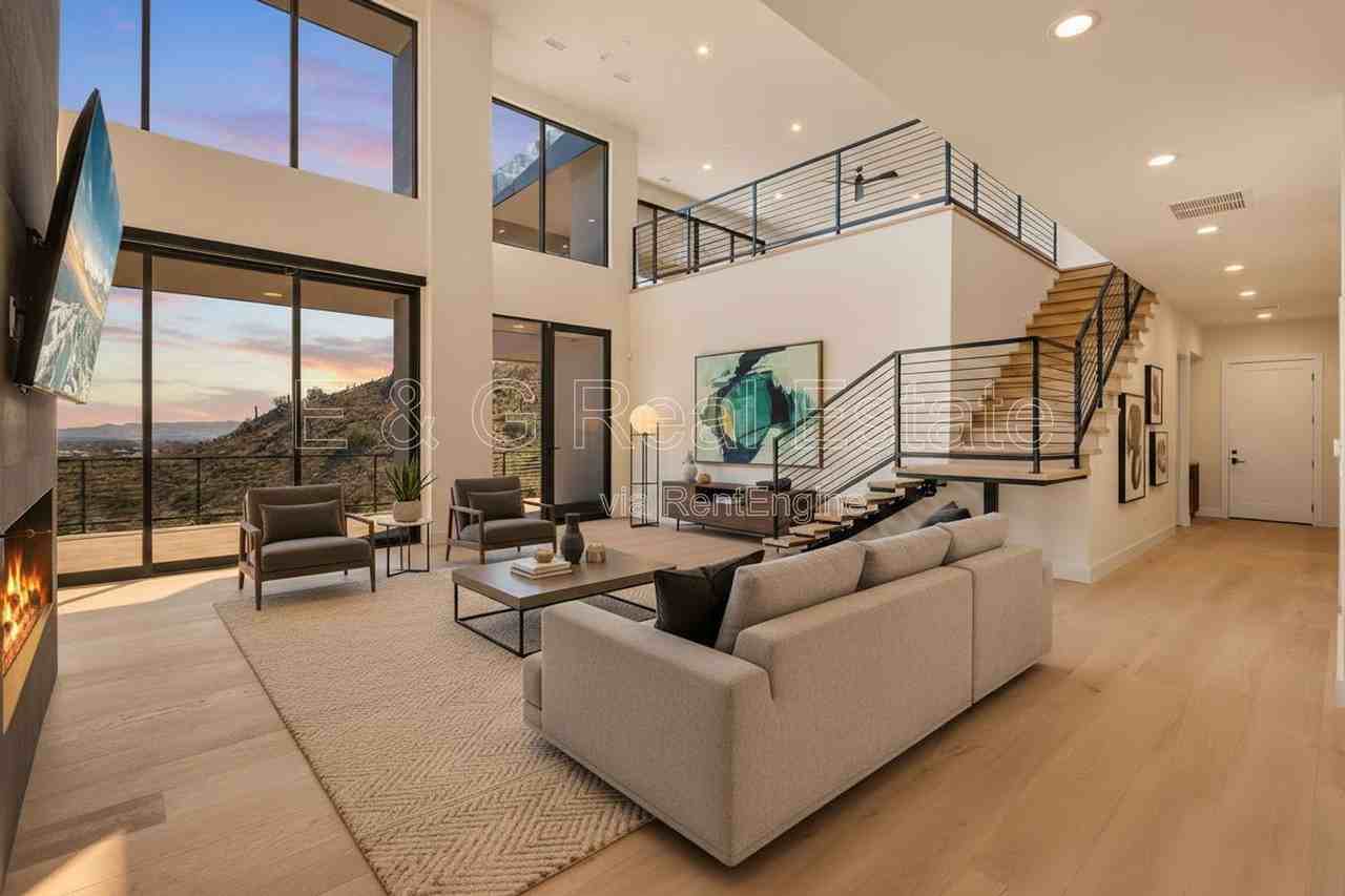 6975 N 39th Pl - Photo 4 of 50