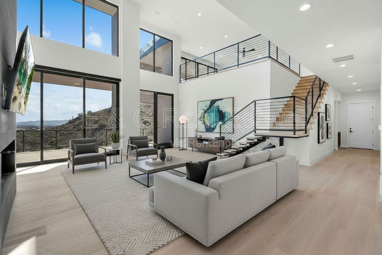 6975 N 39th Pl - Photo 5 of 50