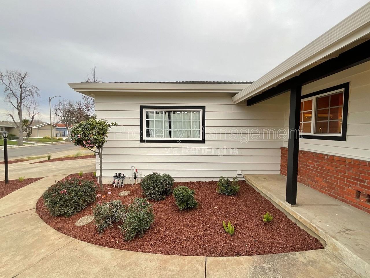 7132 Bark Ln - Photo 3 of 28