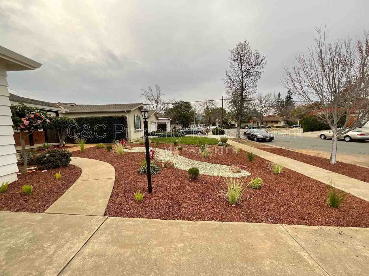 7132 Bark Ln - Photo 4 of 28