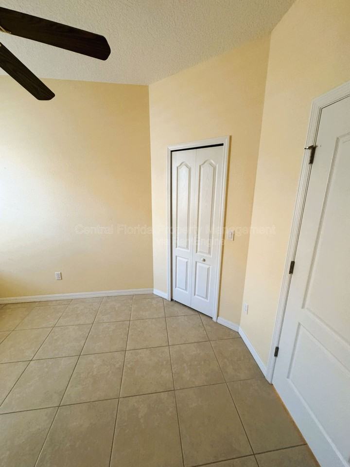 12193 Prairie Plantation Way - Photo 5 of 10