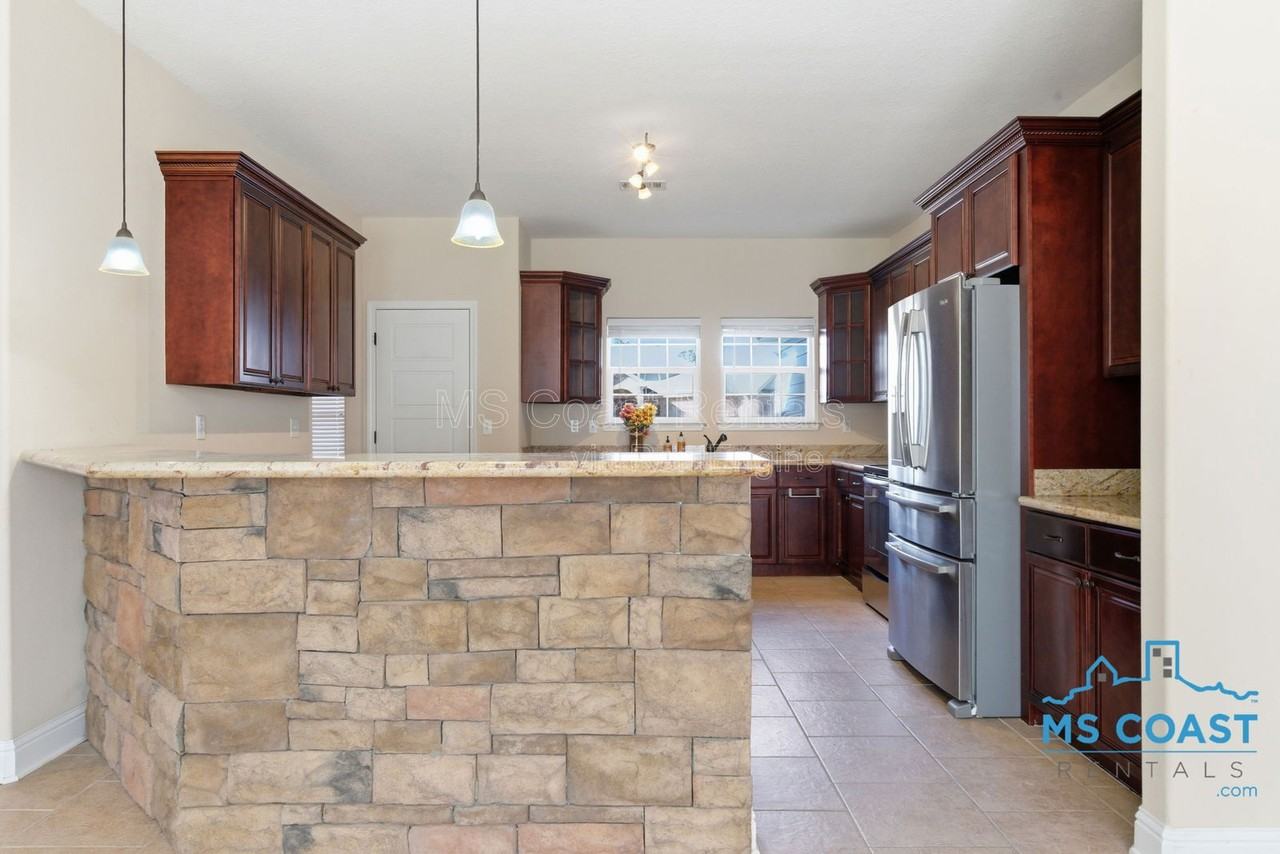 2012 Parkview Cv - Photo 6 of 26