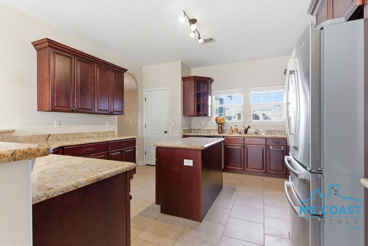 2012 Parkview Cv - Photo 7 of 26