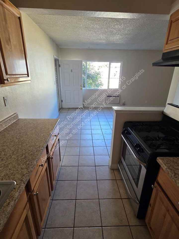 2114 S Mallul Dr #8 - Photo 6 of 9