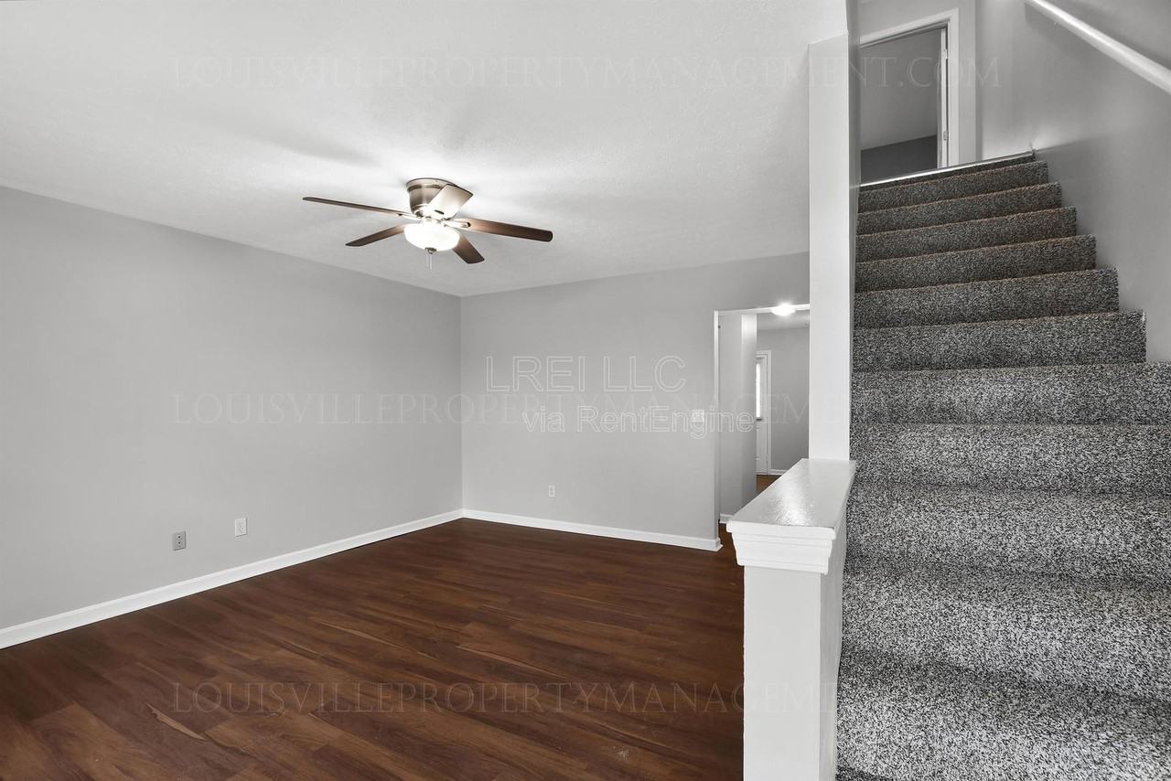 184 Cannon Ct - Photo 2 of 15