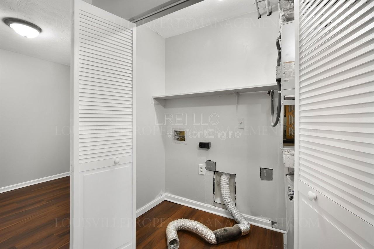 184 Cannon Ct - Photo 6 of 15