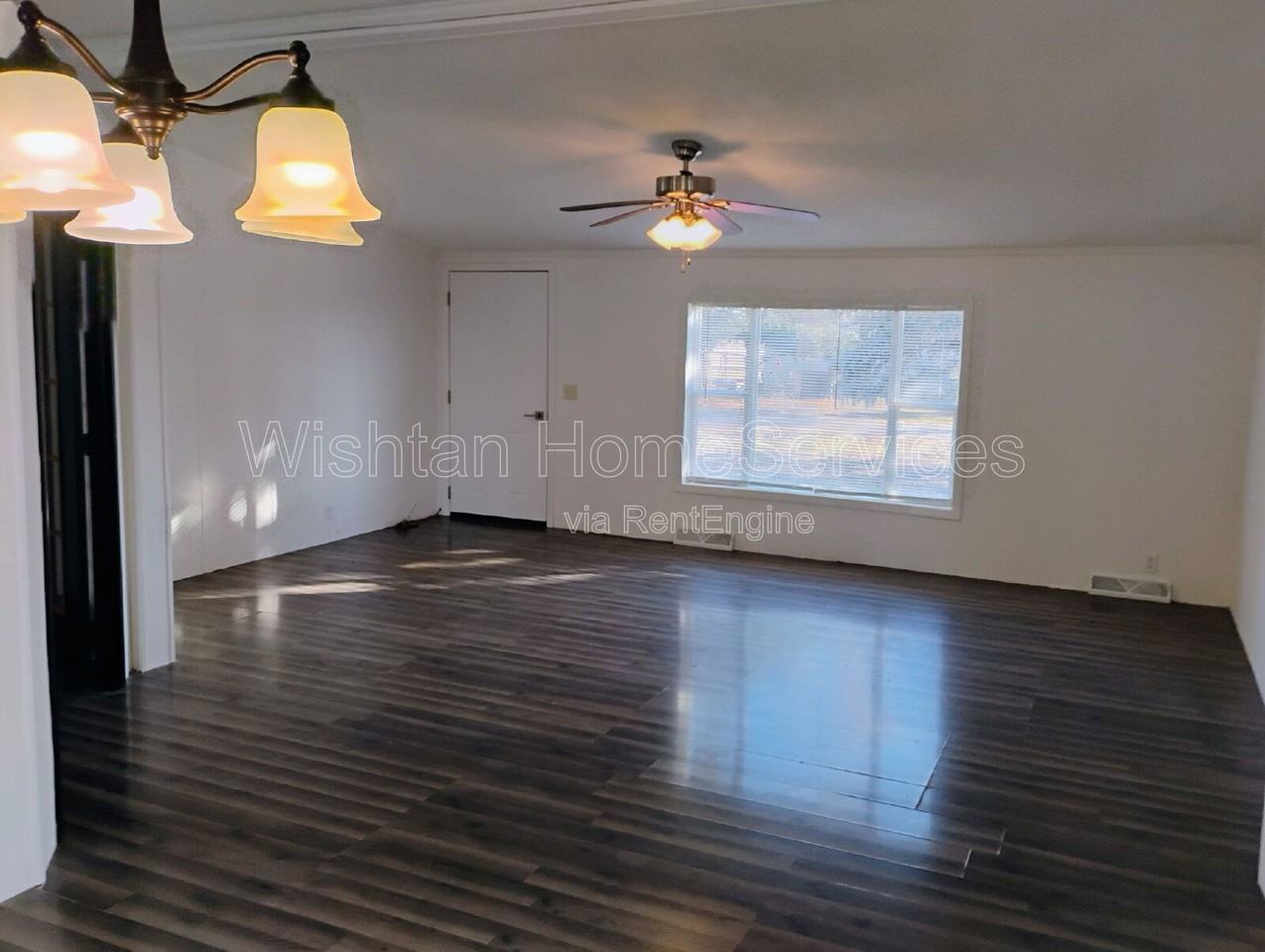 120 Evergreen St - Photo 6 of 15