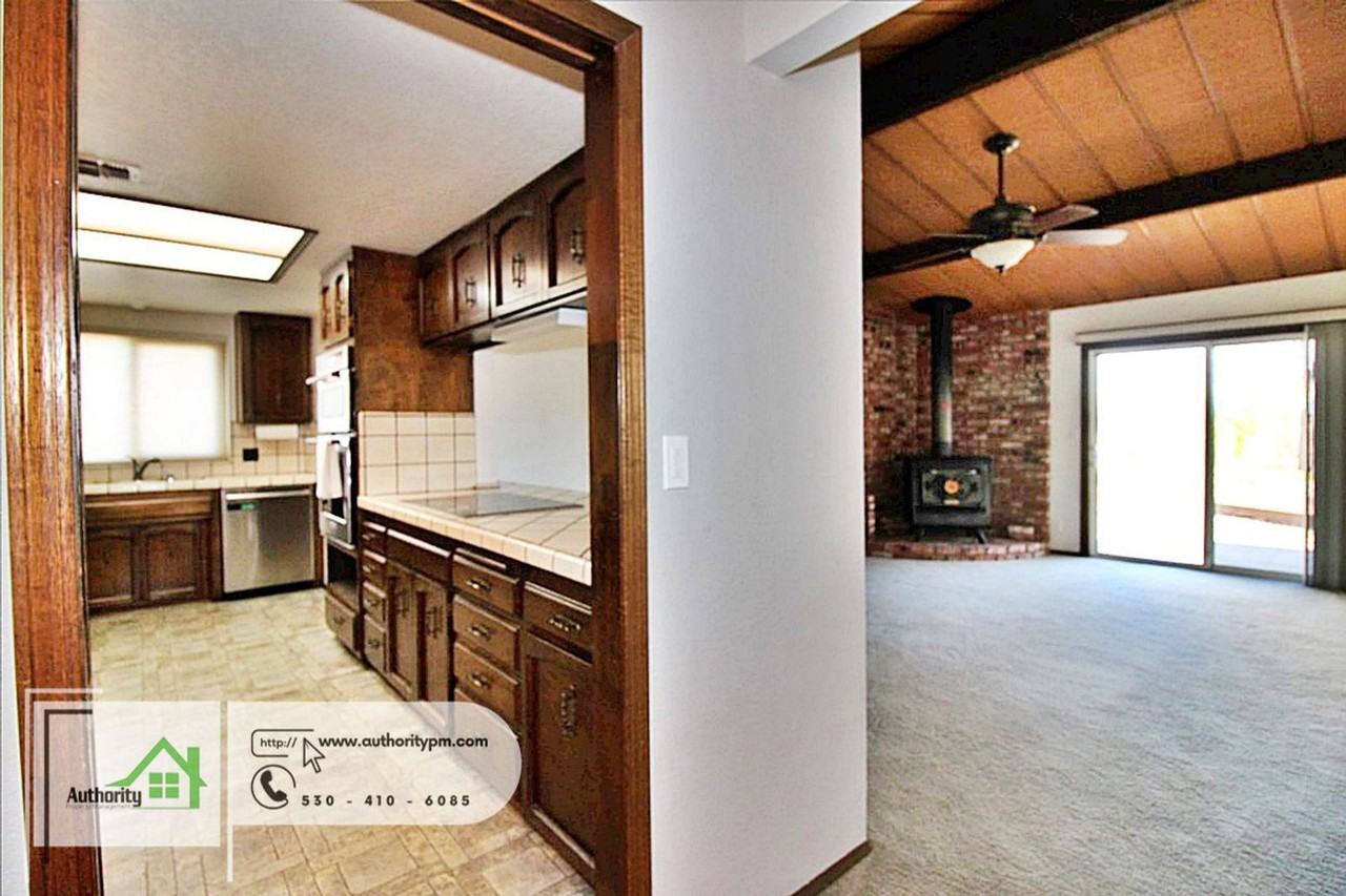 20231 Margarita Ct E - Photo 5 of 35