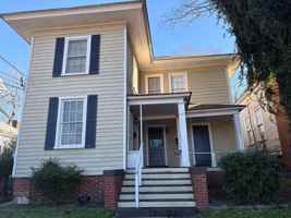 featured image of 1020 Adams St #1