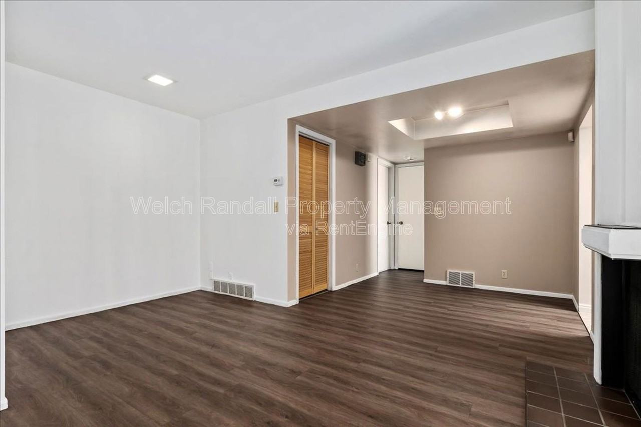 6871 S Countrywoods Cir #H - Photo 6 of 22