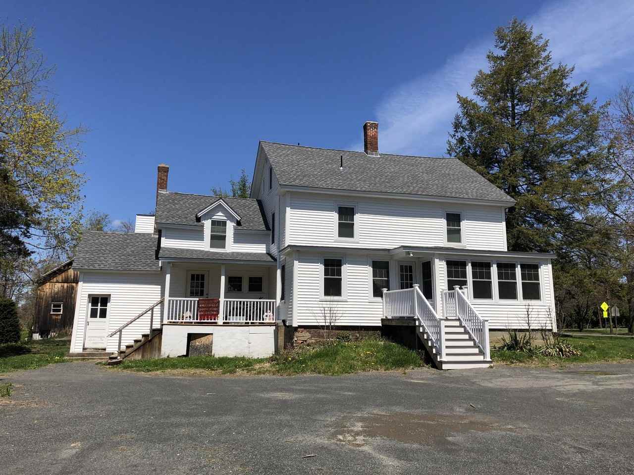 39 Middle St #2 - Photo 7 of 11