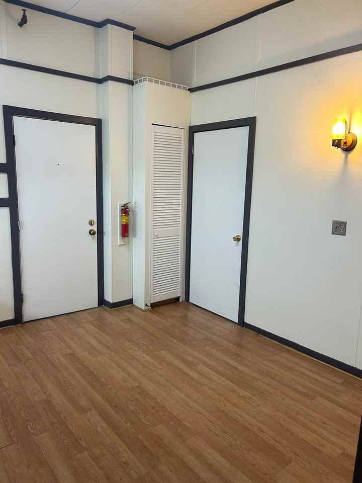 901 Main Street - Photo 5 of 19