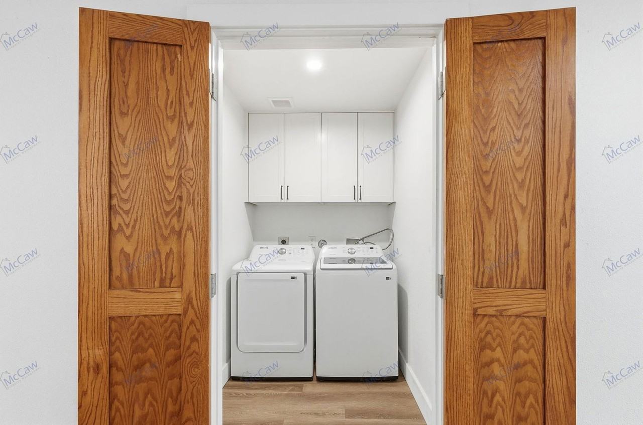 7412 Fenton Dr - Photo 3 of 24