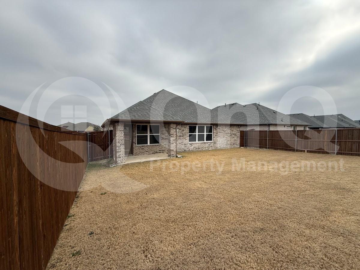 317 Tartane Dr - Photo 5 of 5